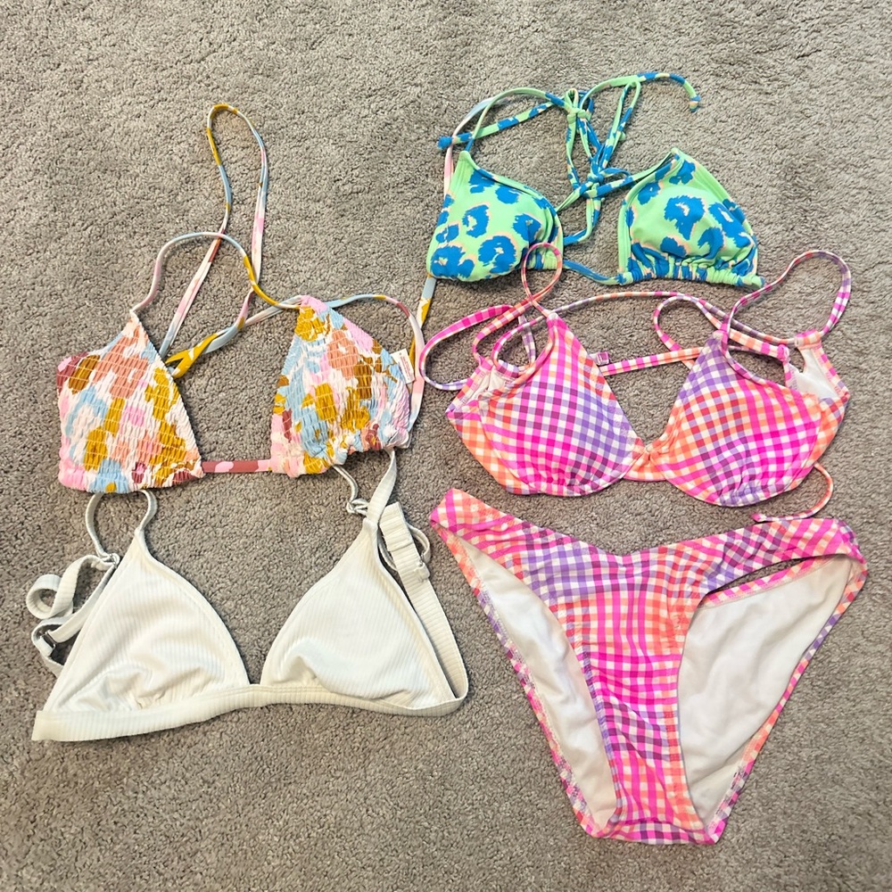 TARGET BIKINIS